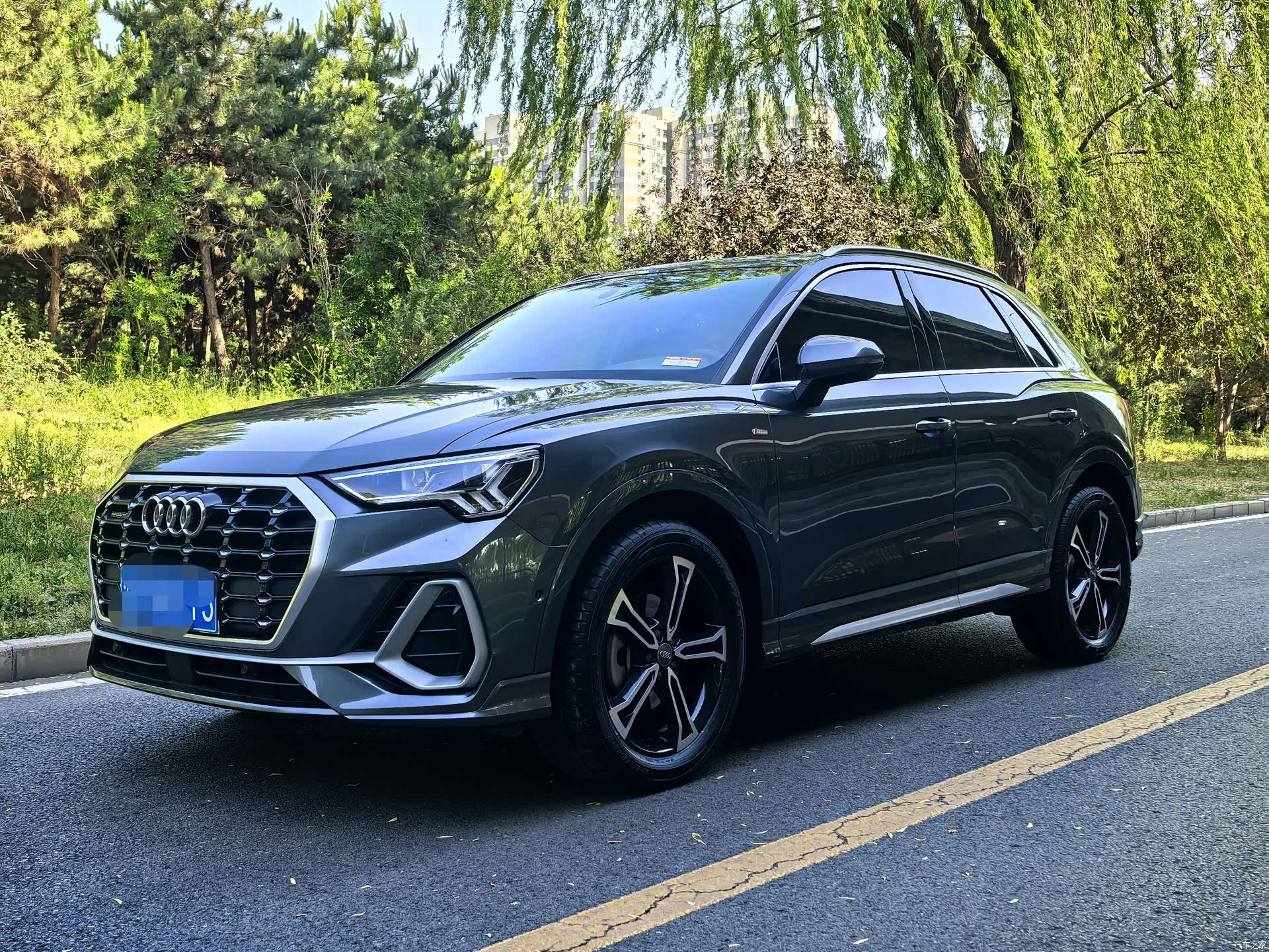 Audi Q3, 2021 1