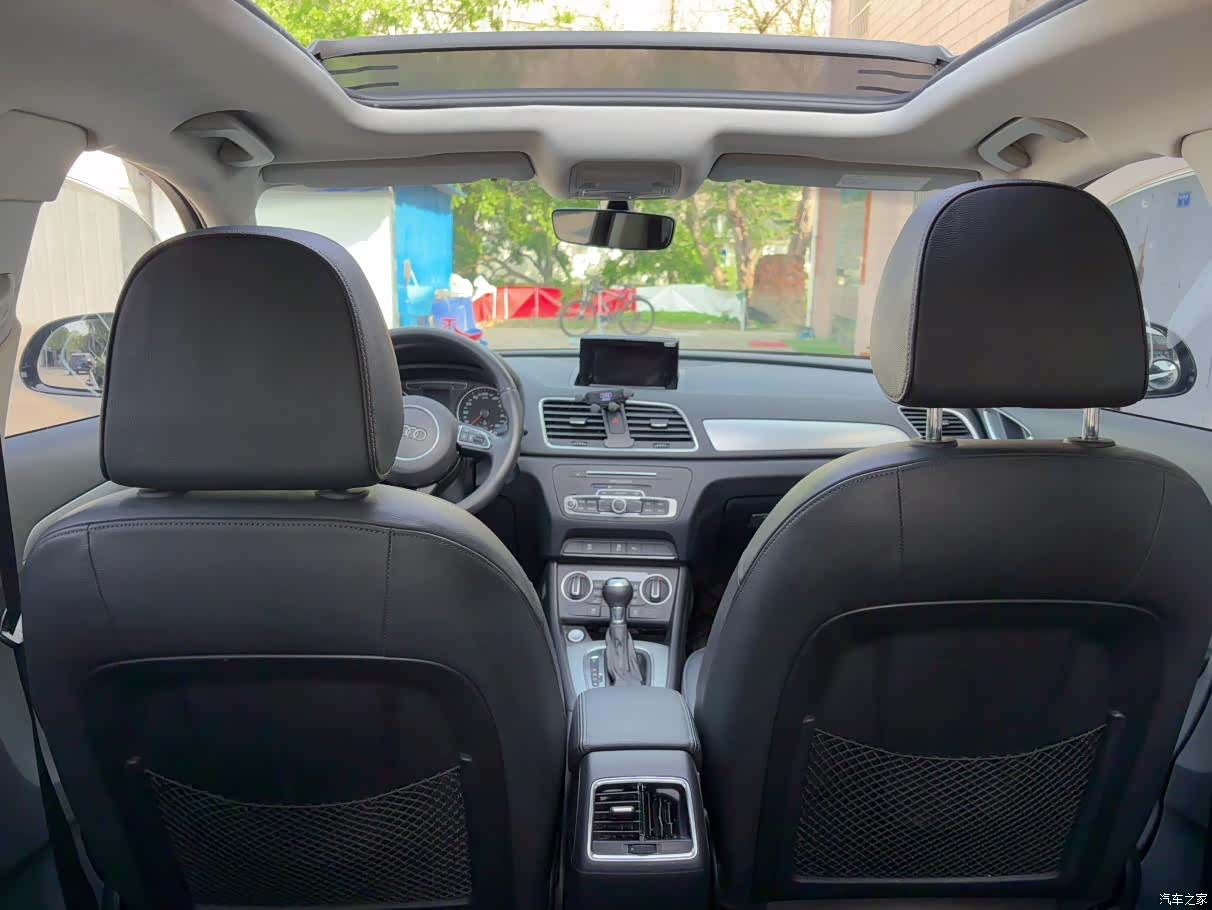 Audi Q3, 2017 9