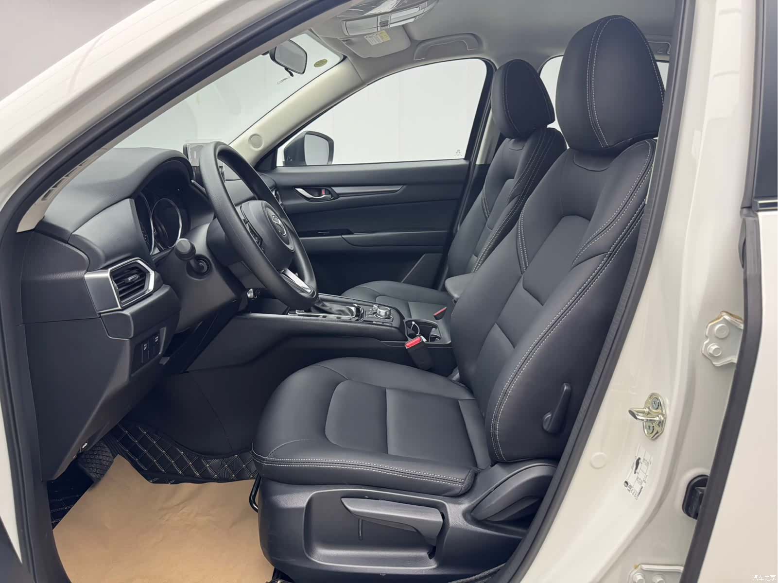 Mazda CX-5, 2025 6
