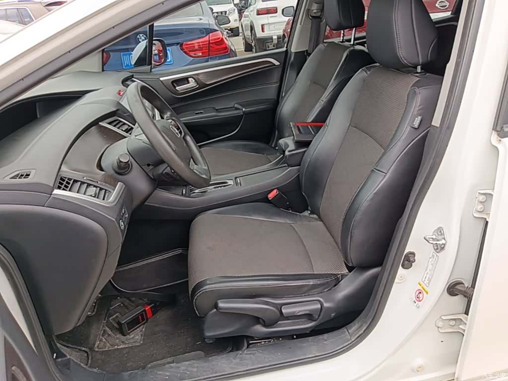 Honda Jade, 2016 15