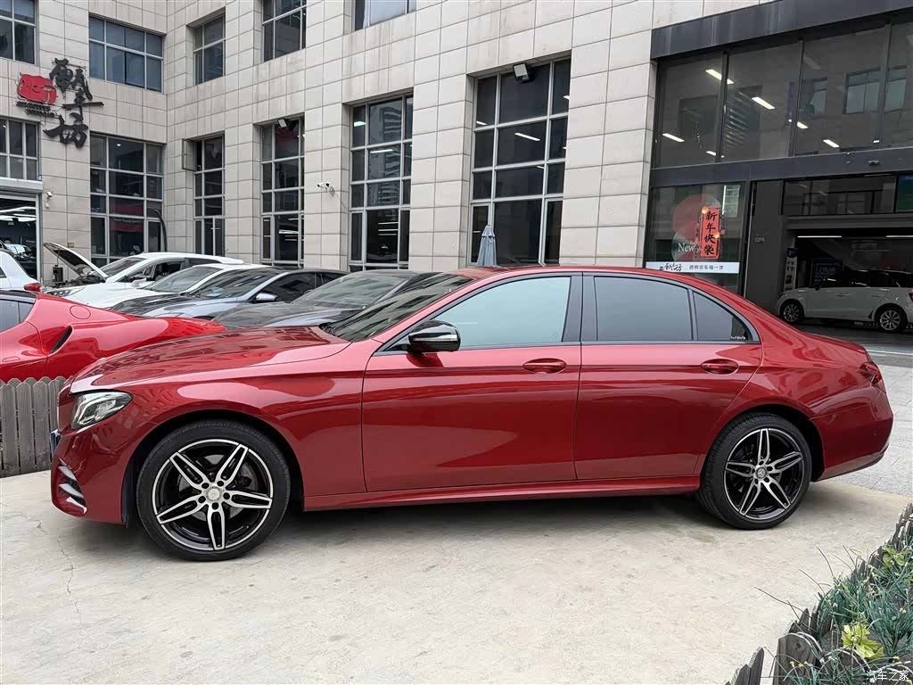 Mercedes-Benz E-Class, 2018 3