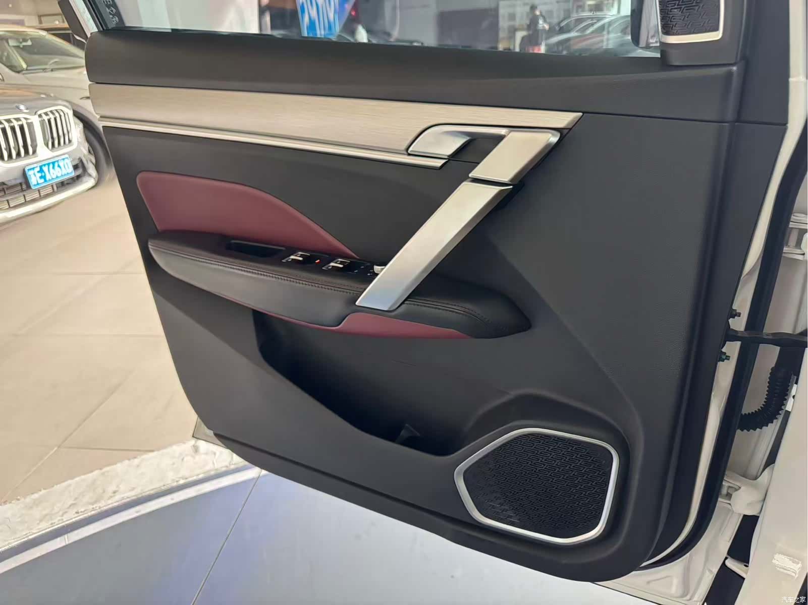 Geely Coolray, 2022 19