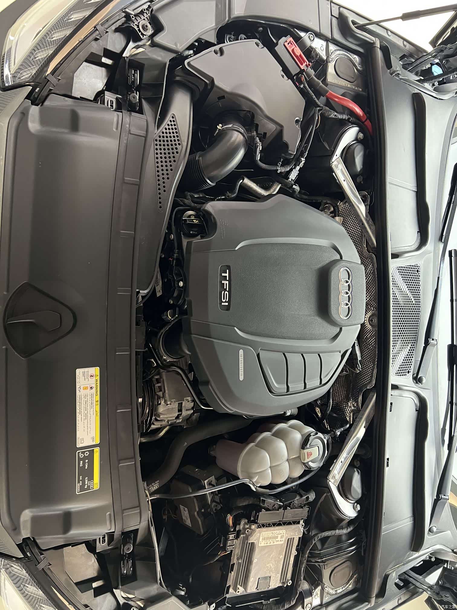 Audi A4L, 2020 15