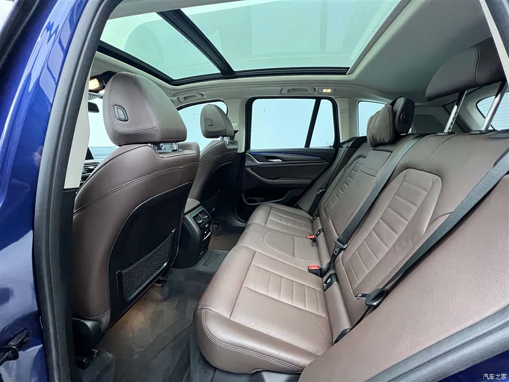 BMW X3, 2019 26