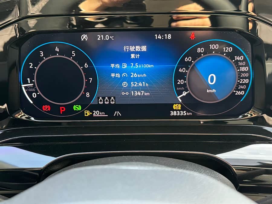 Volkswagen Golf 2023, фото 11