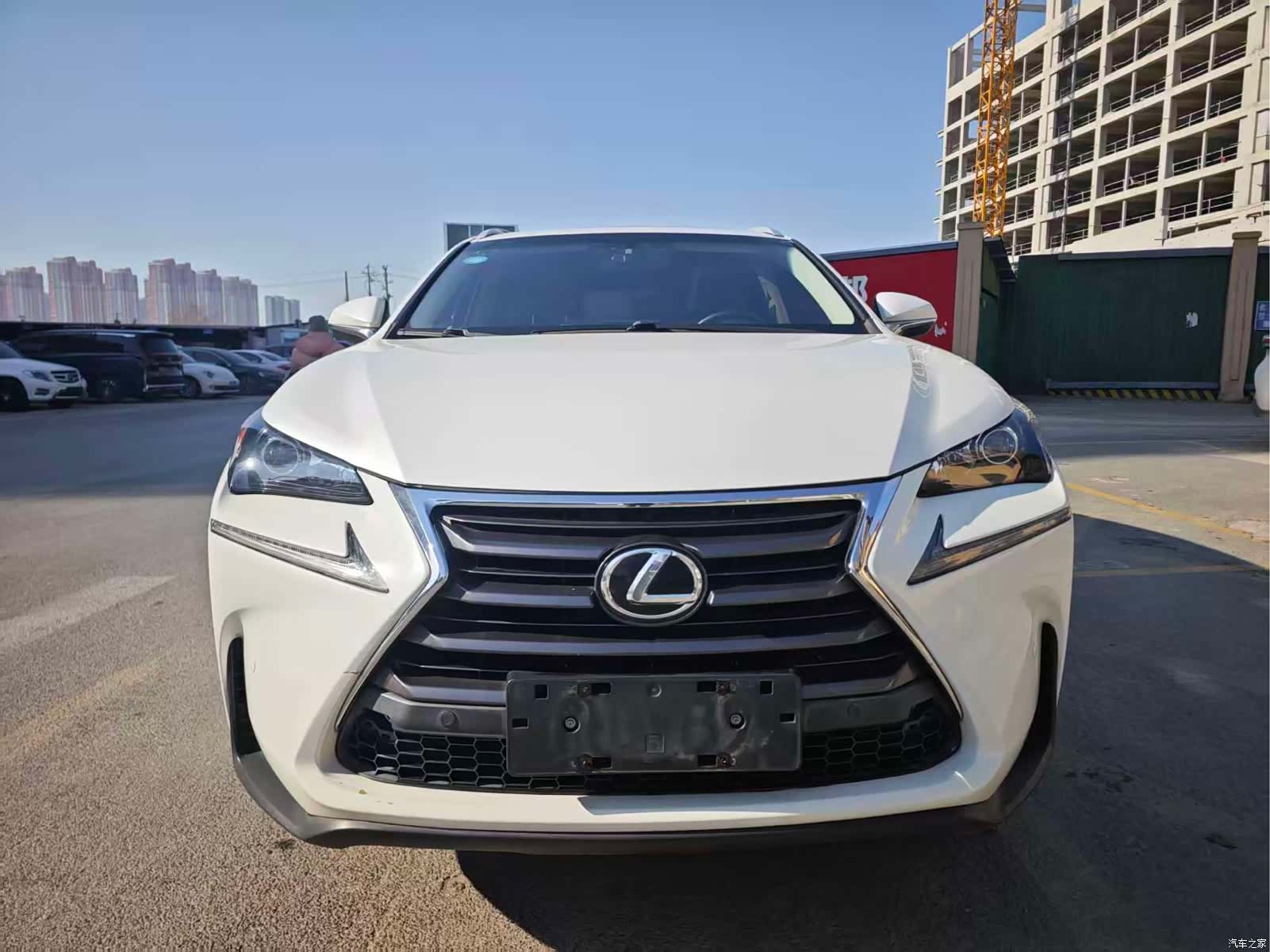 Lexus NX, 2015 2