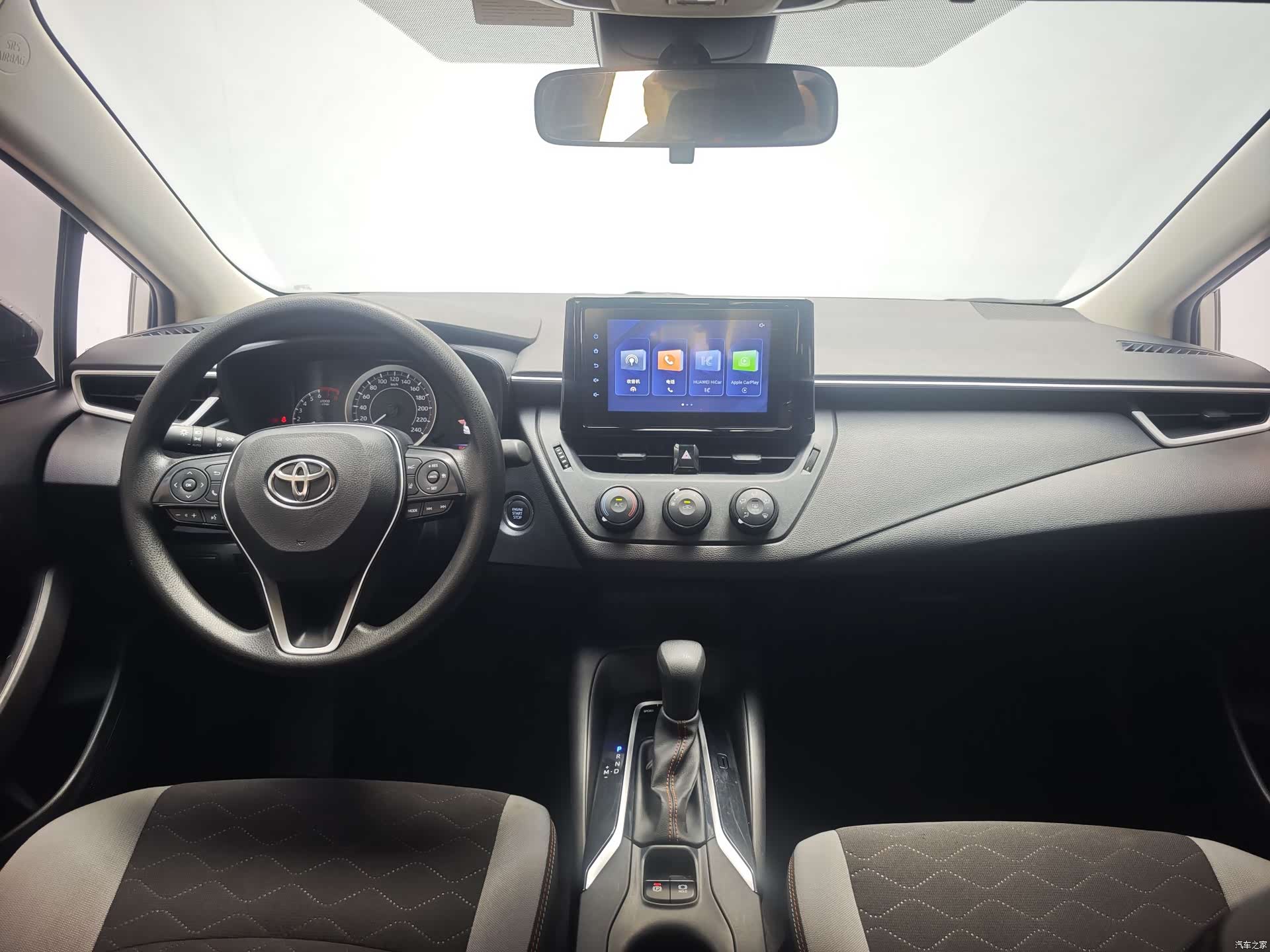 Toyota Corolla, 2023 13
