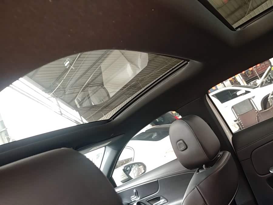 Mercedes-Benz A-Class 2022, фото 17