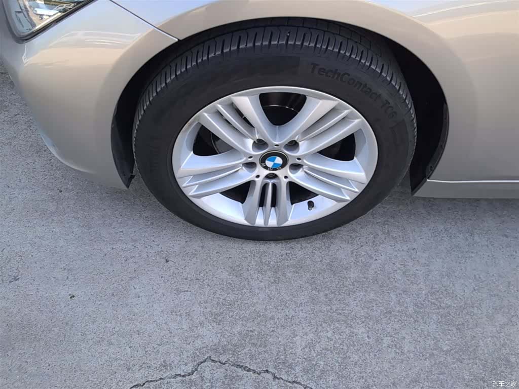 BMW 3 Series, 2016 23
