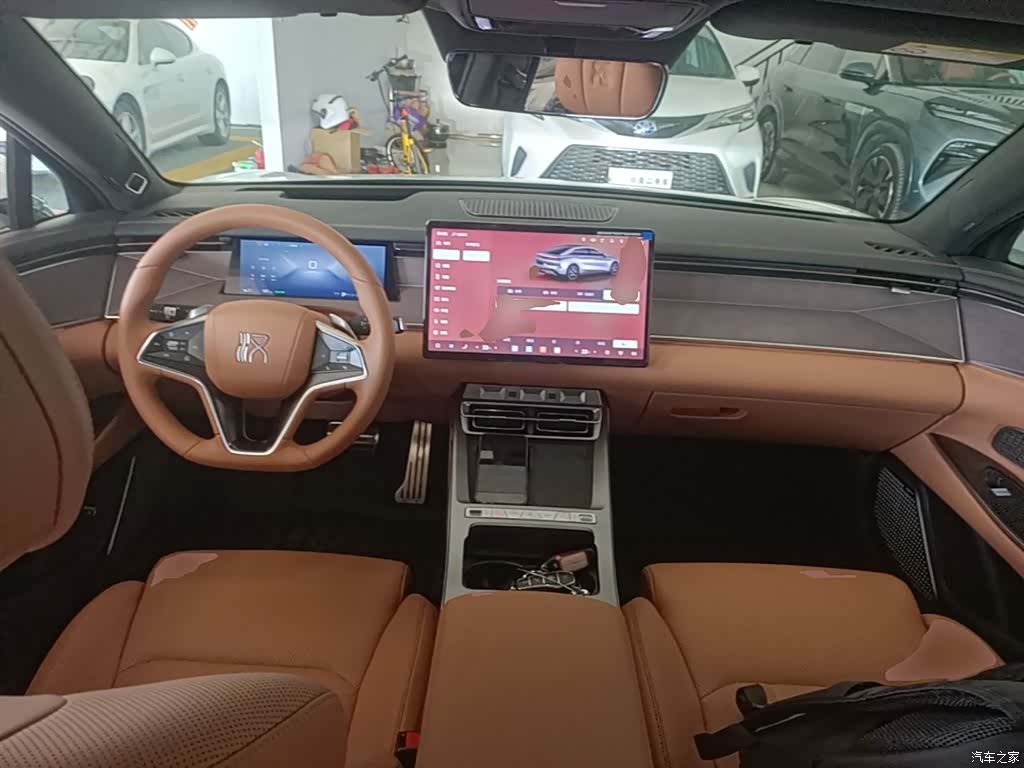 BYD Han, 2025 10
