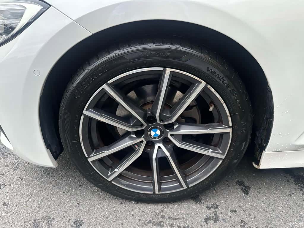 BMW 3 Series, 2021 11