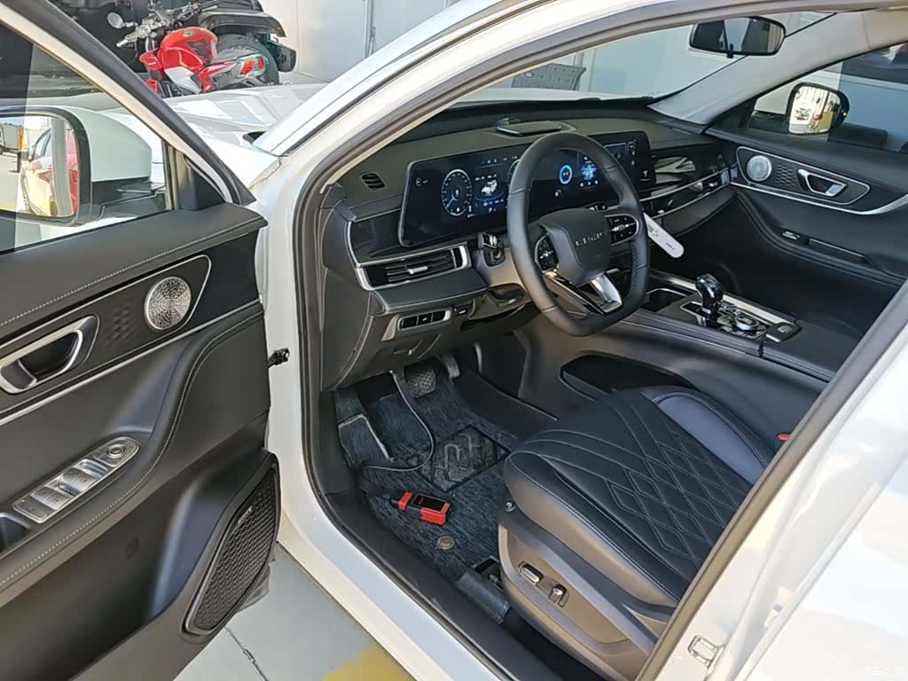 Chery Tiggo 7, 2024 16