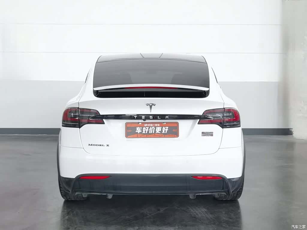 Tesla Model X, 2017 4