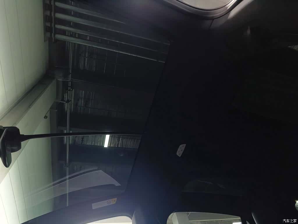Tesla Model X, 2017 14