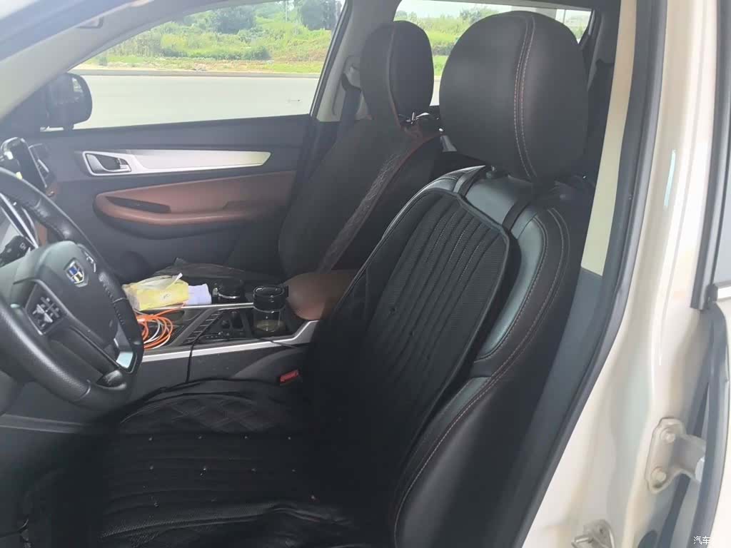Geely X6, 2019 8
