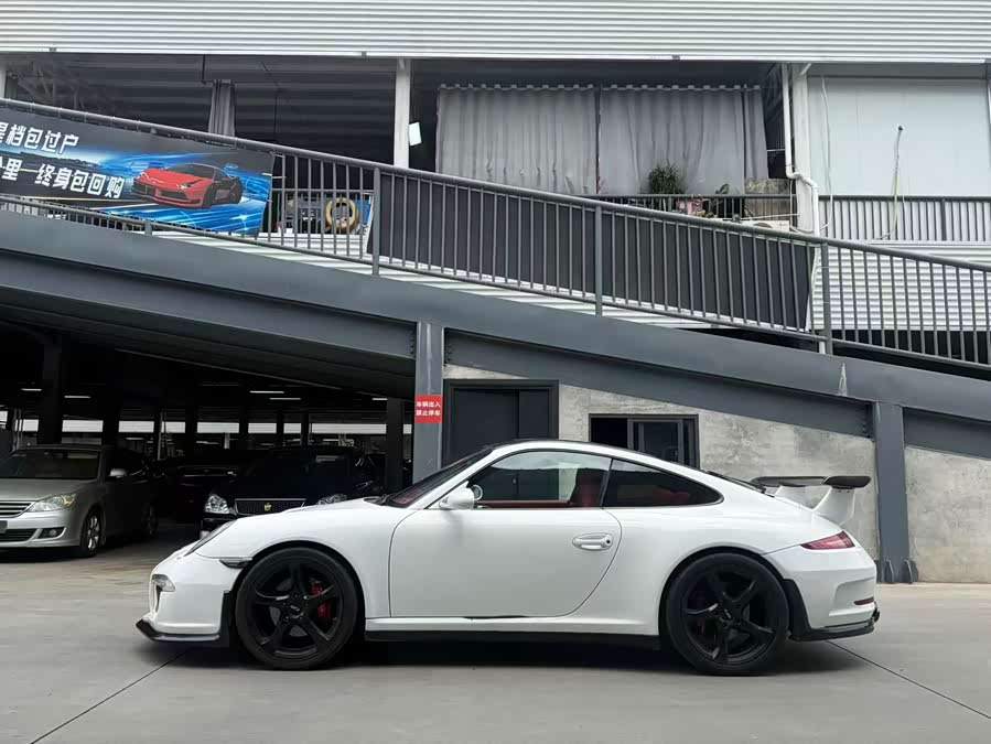 Porsche 911 2010, фото 6