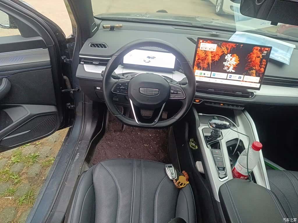 Geely Preface, 2025 11