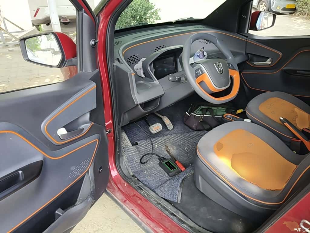 Wuling E100, 2019 16