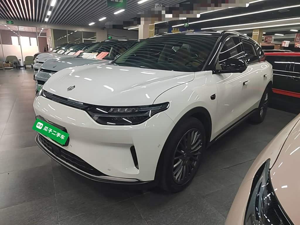 Leapmotor C11