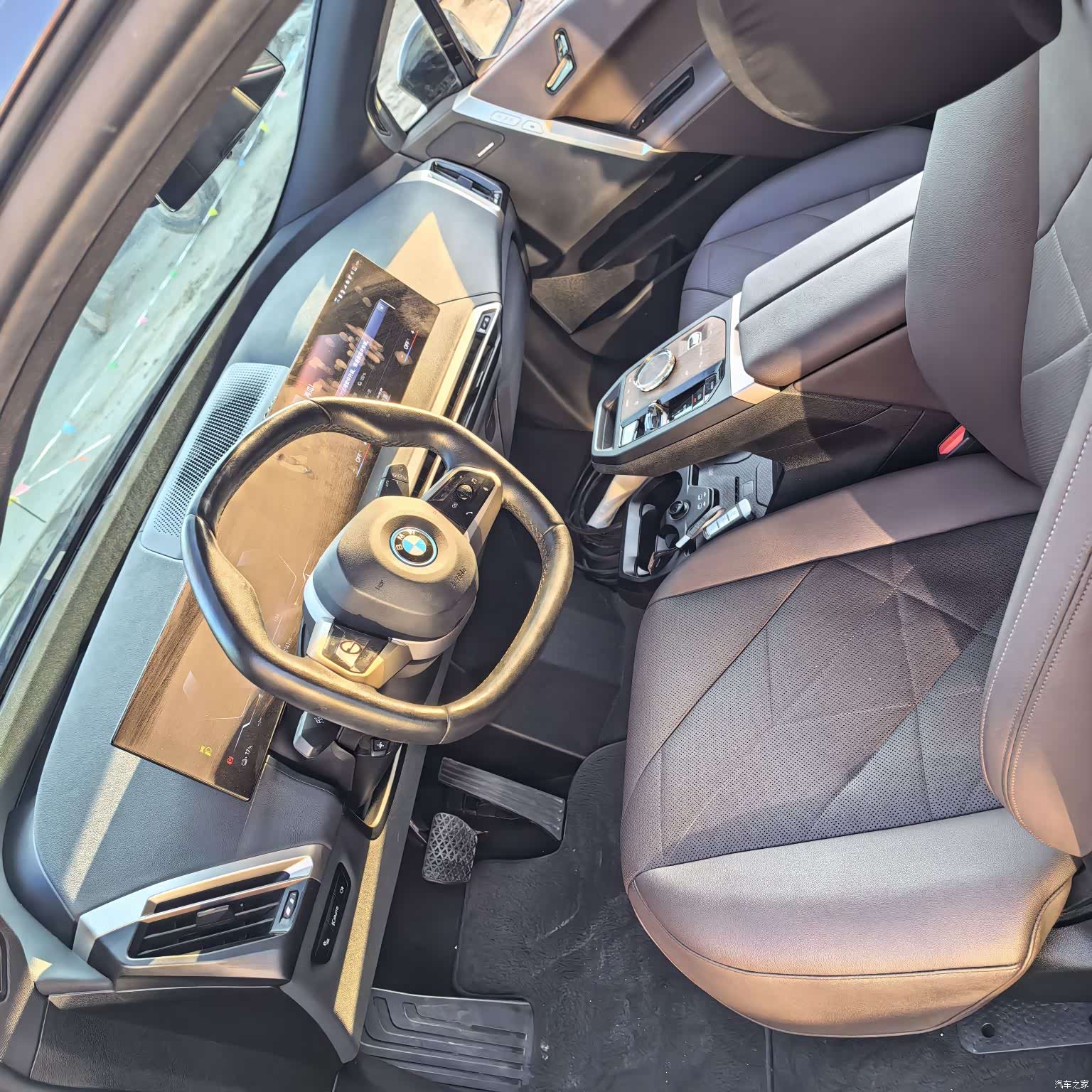 BMW iX, 2023 13