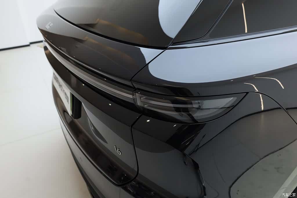 Li Auto i6, 2025 10