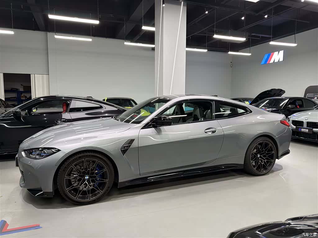 BMW M4, 2022 3