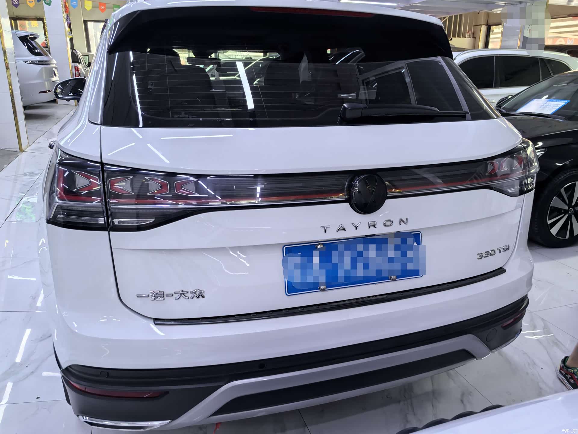 Volkswagen Tayron, 2023 все фото