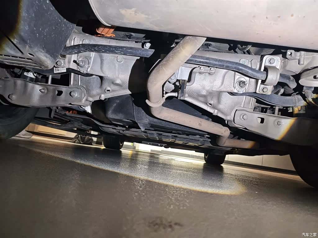 Li Auto L9, 2022 25