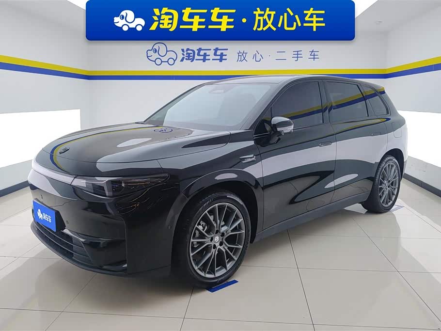 Leapmotor C10