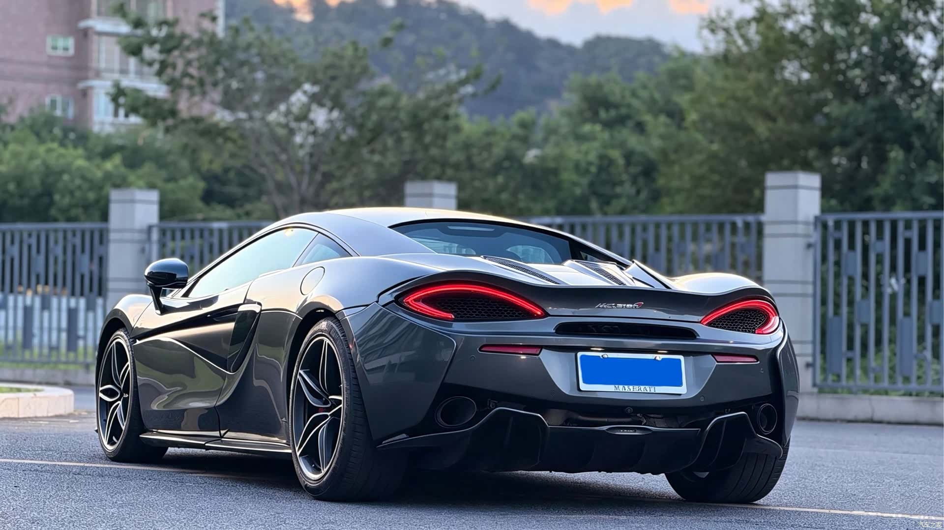 McLaren 570, 2017 все фото