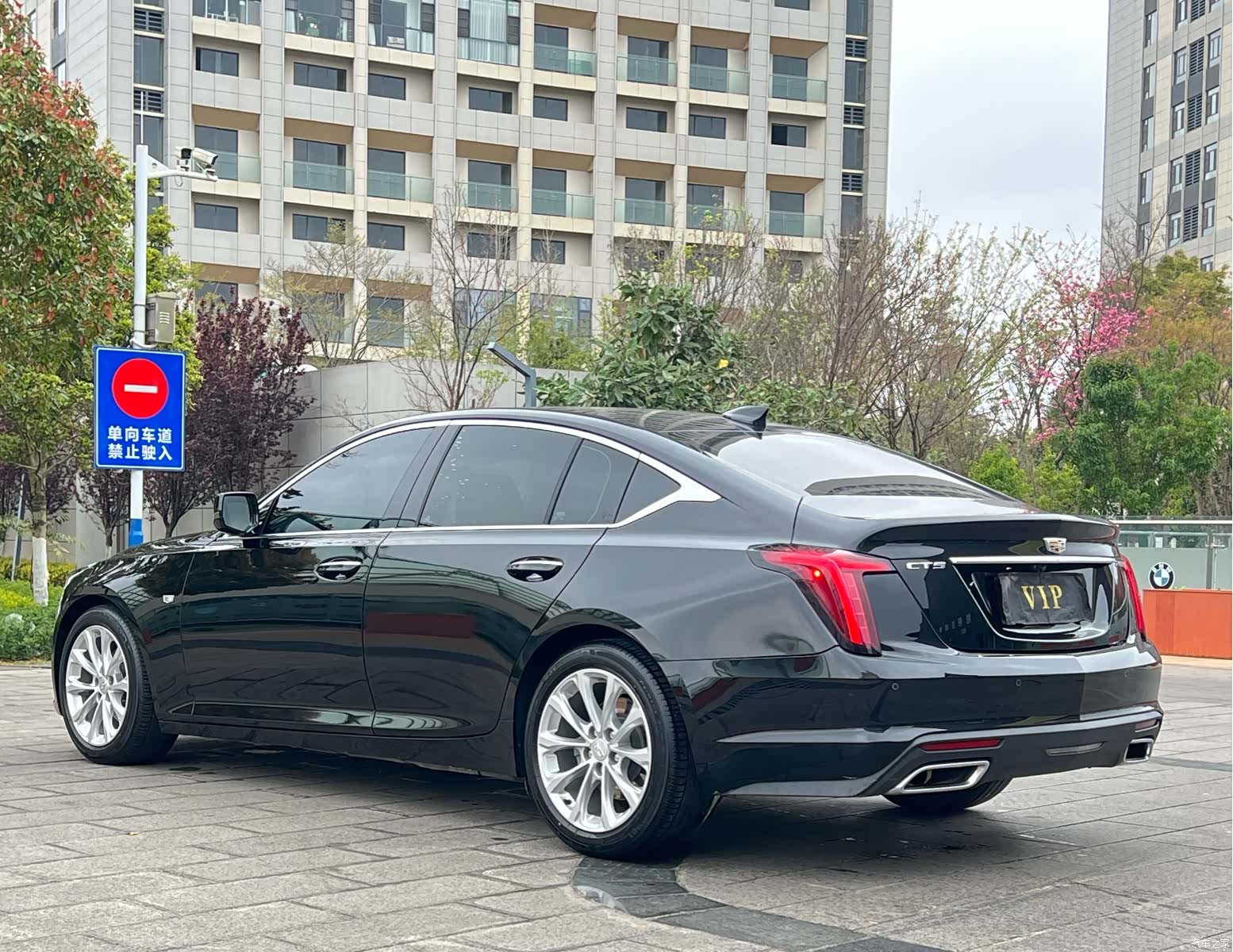 Cadillac CT5, 2022 все фото