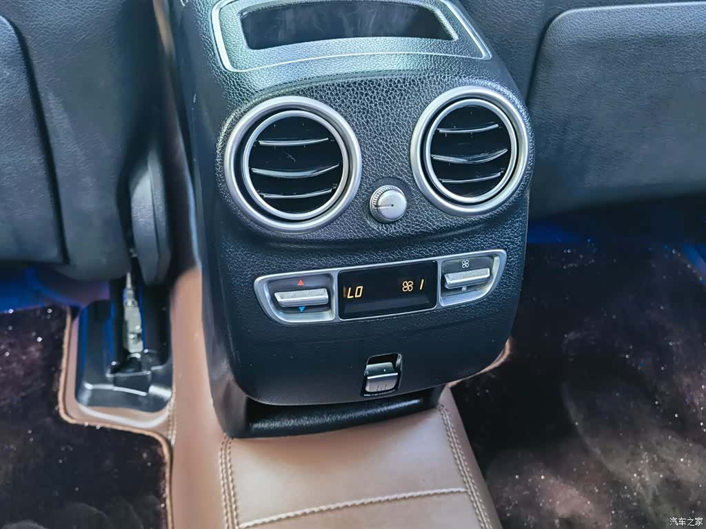 Mercedes-Benz GLC, 2021 33