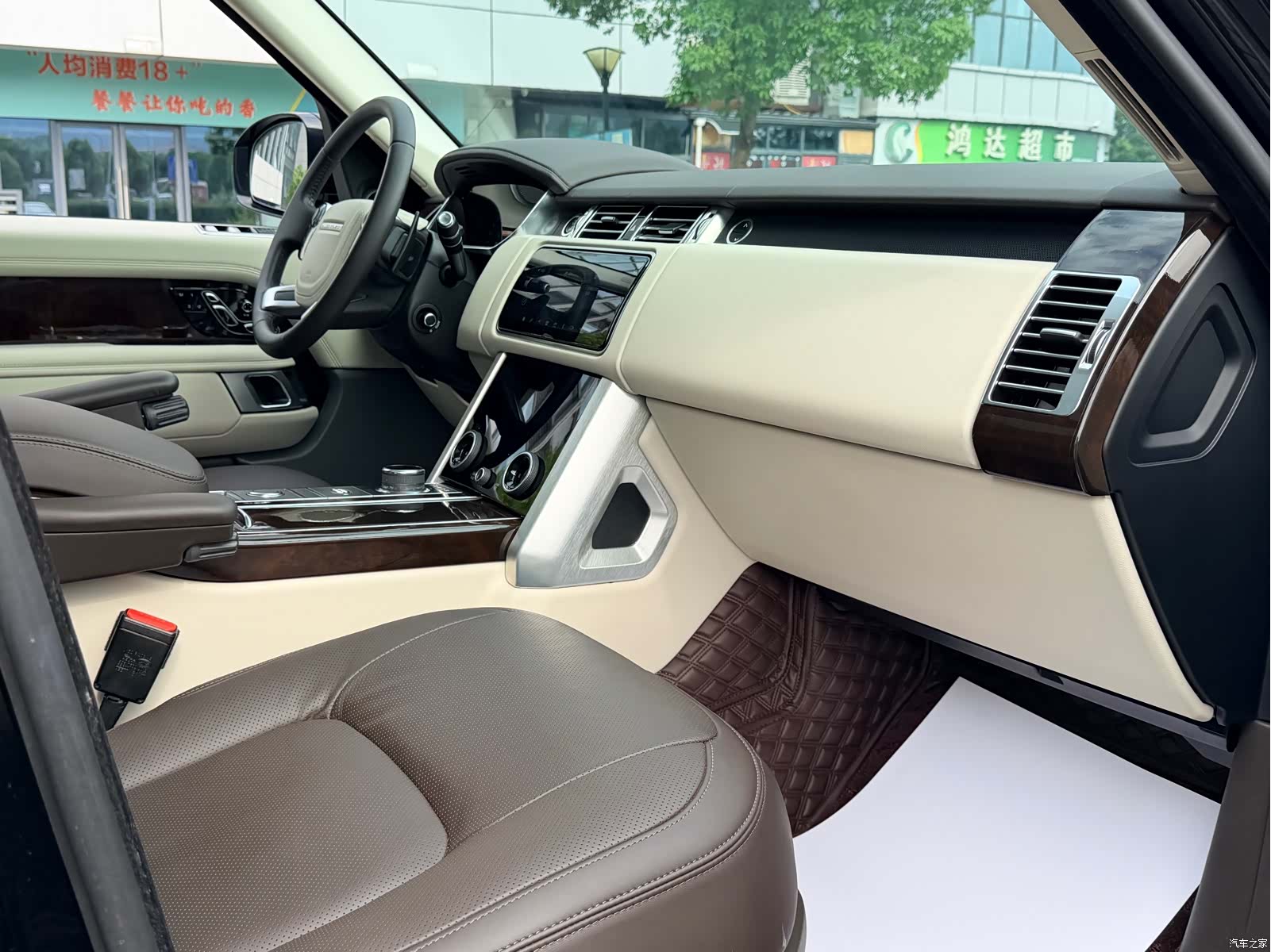 Land Rover Range Rover, 2022 14