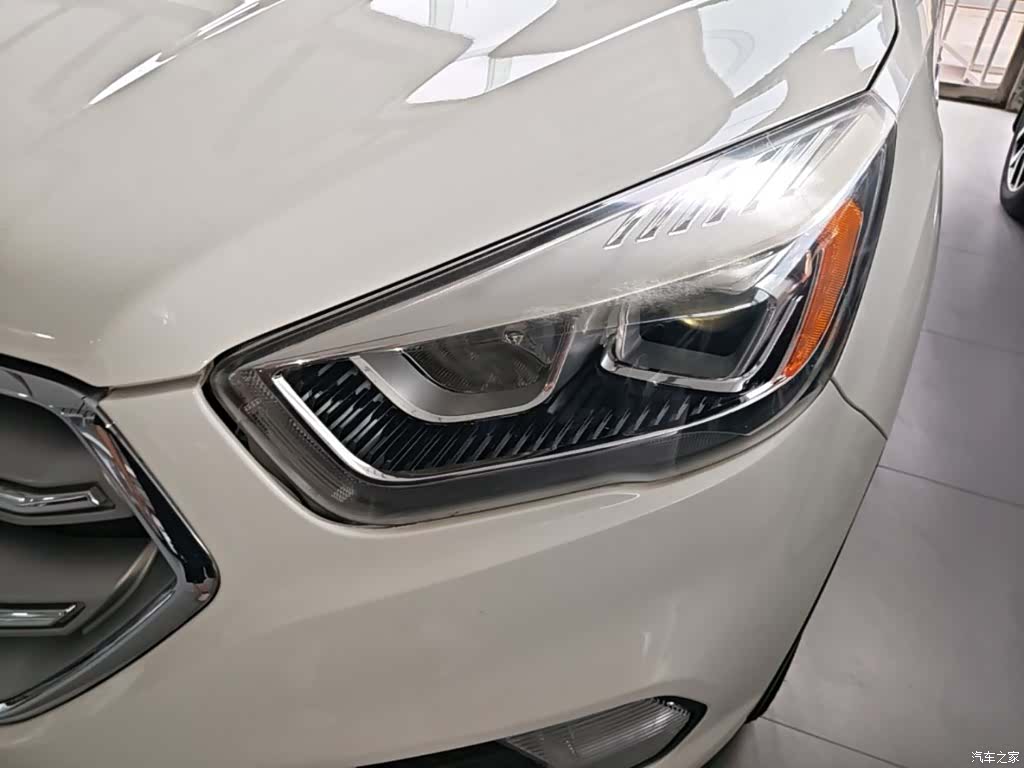 Ford Kuga, 2017 24