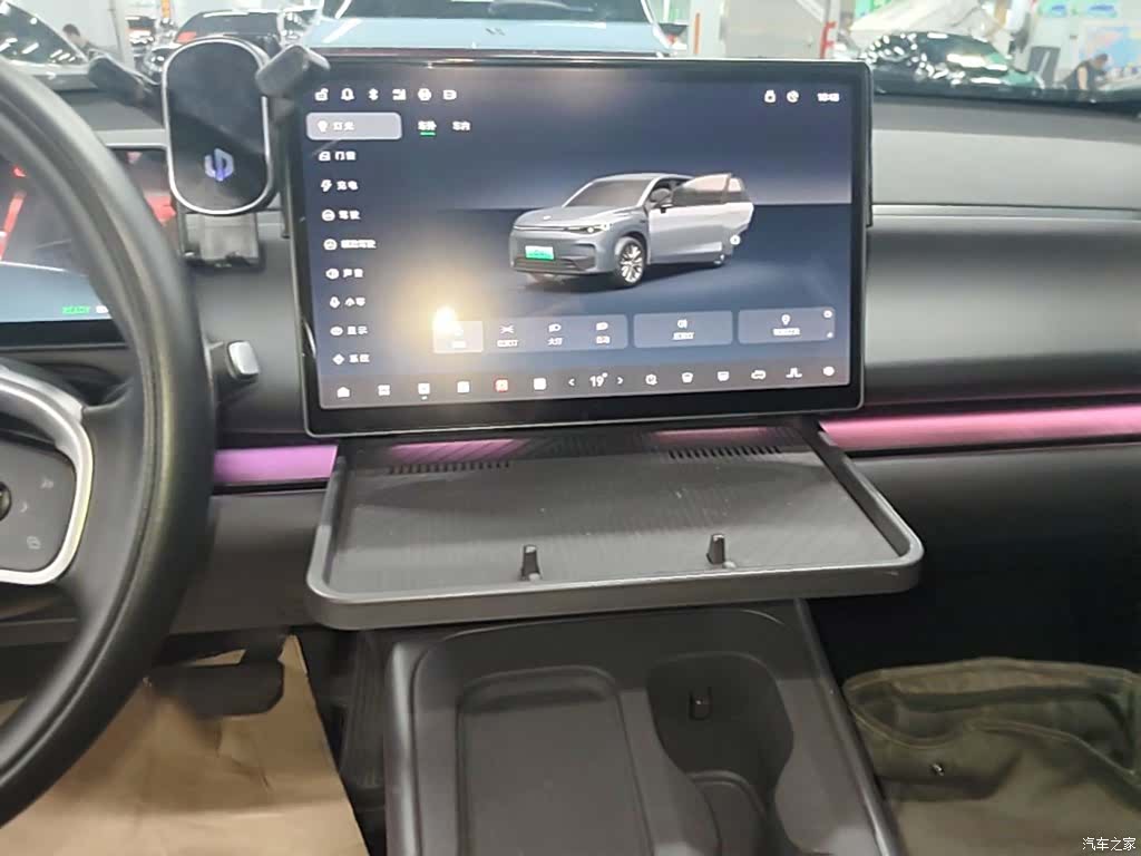 Leapmotor C10, 2024 13