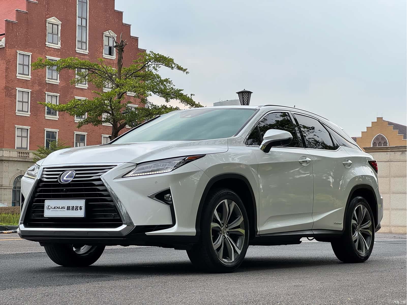 Lexus RX, 2016 1