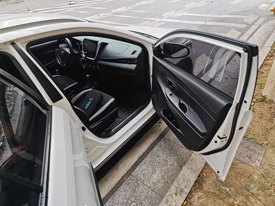 Toyota YARiS L 2023, фото 19