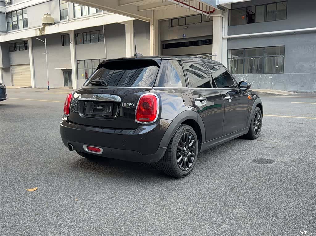 Mini Cooper, 2015 8