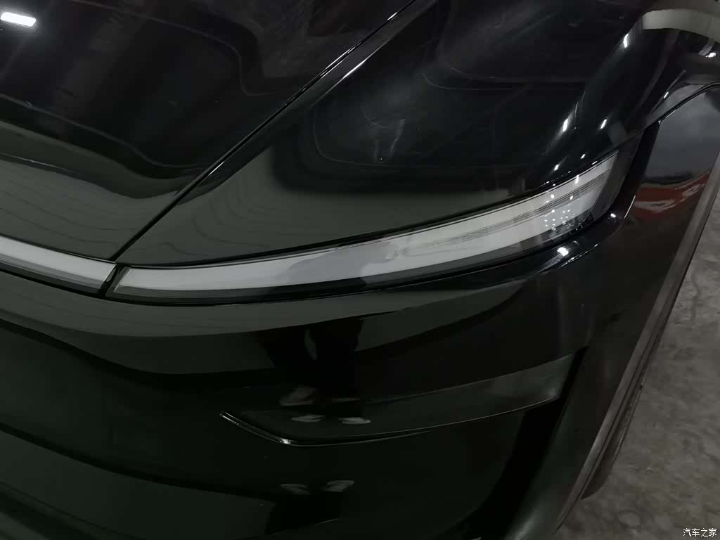 Tesla Model Y, 2025 7