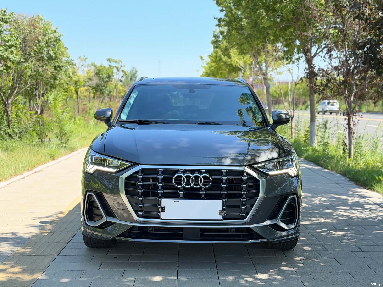 Audi Q3, 2022 2