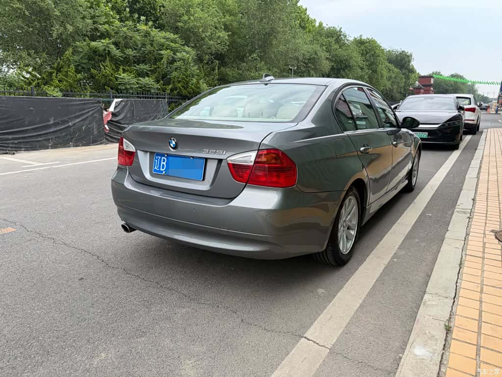 BMW 3 Series, 2008 12