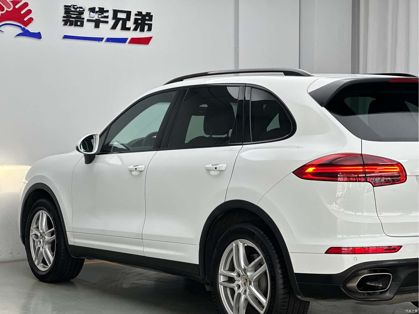 Porsche Cayenne, 2015 14