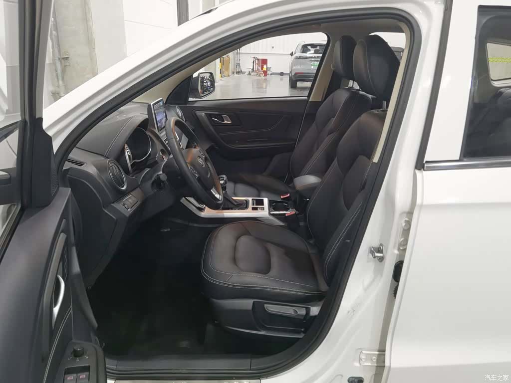 Bestune X40, 2020 10