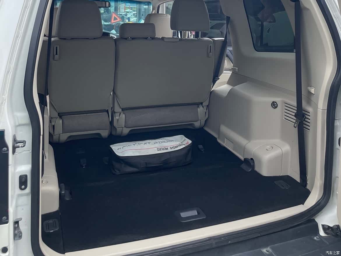 Mitsubishi Pajero, 2018 15