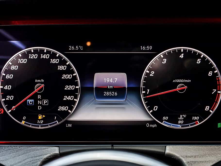 Mercedes-Benz CLS Mercedes-Benz CLS