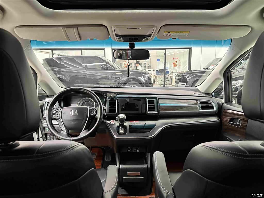 Honda Elysion, 2019 15