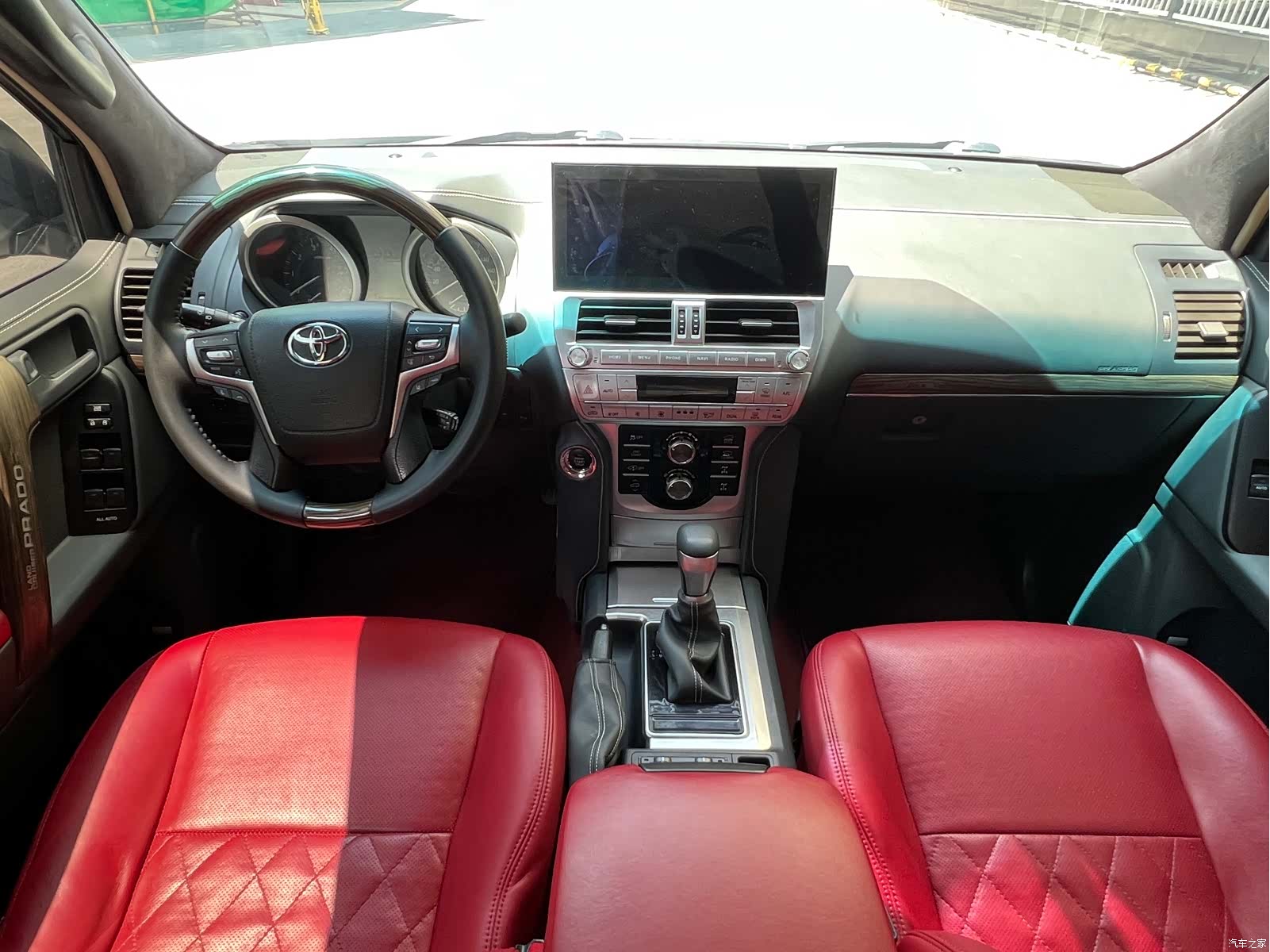 Toyota Prado, 2011 6