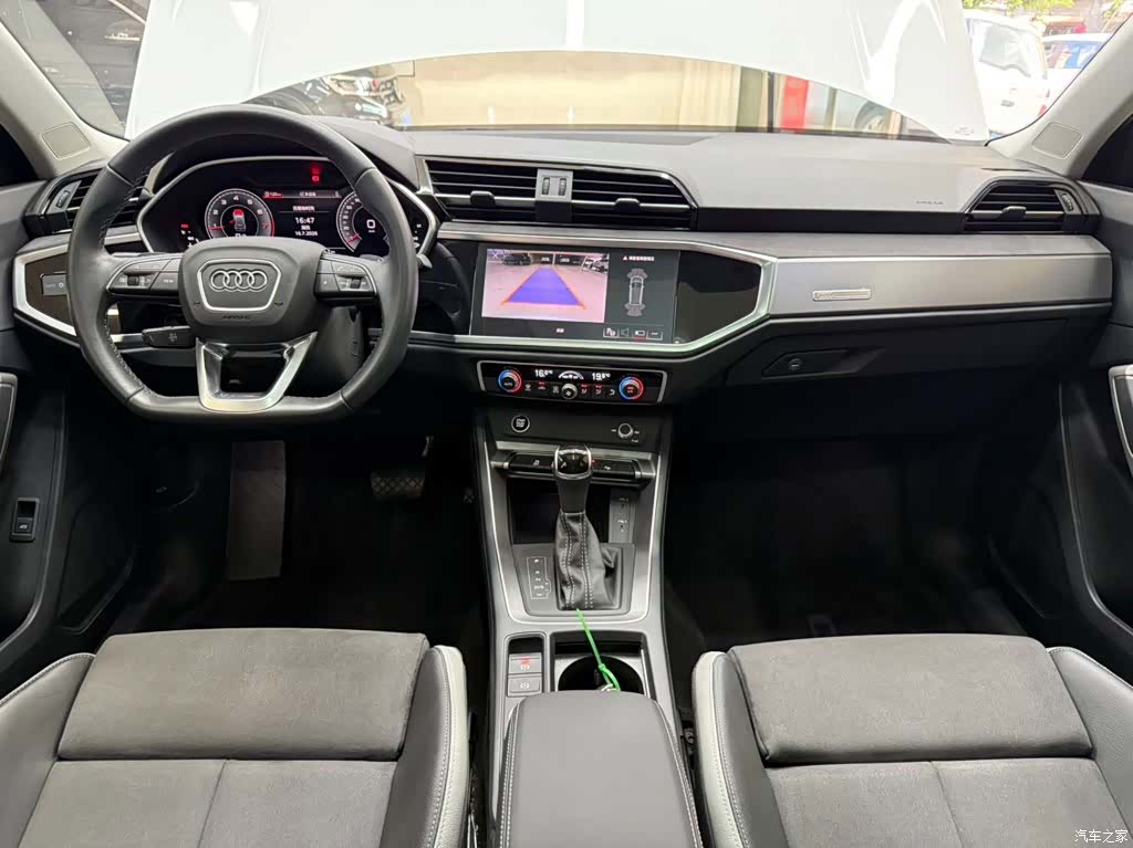 Audi Q3, 2023 20