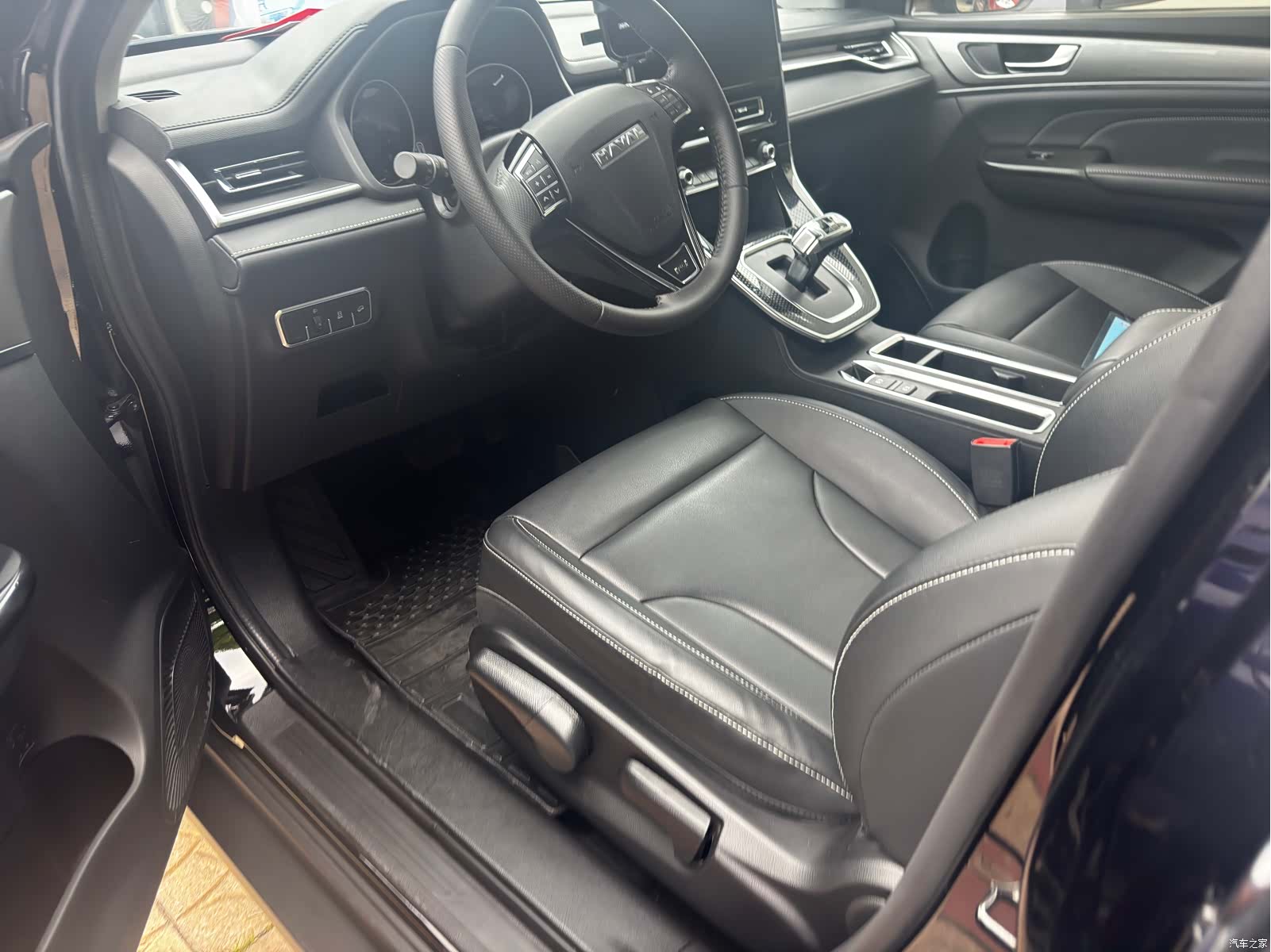 Haval M6, 2023 13