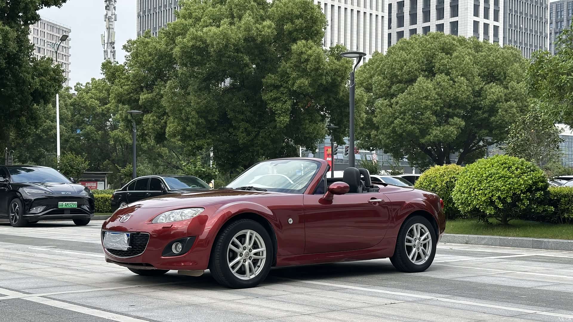 Mazda MX-5, 2011 1